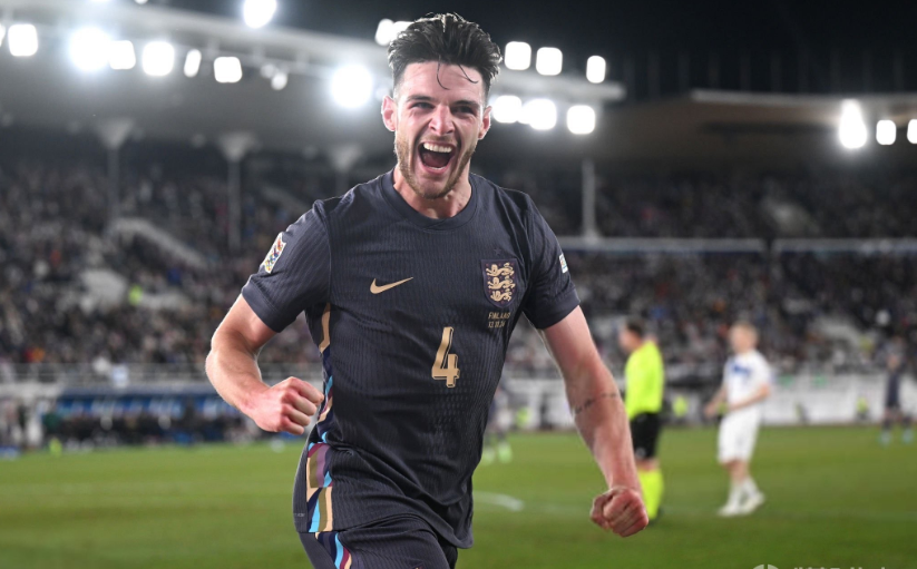 的较量中陷 的较量中陷