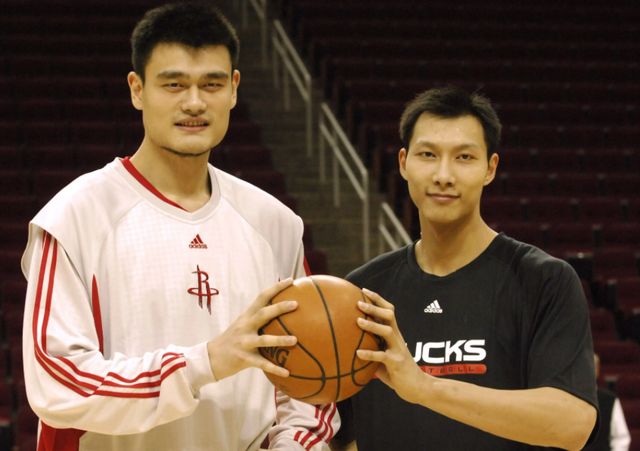 试图通过控 试图通过控