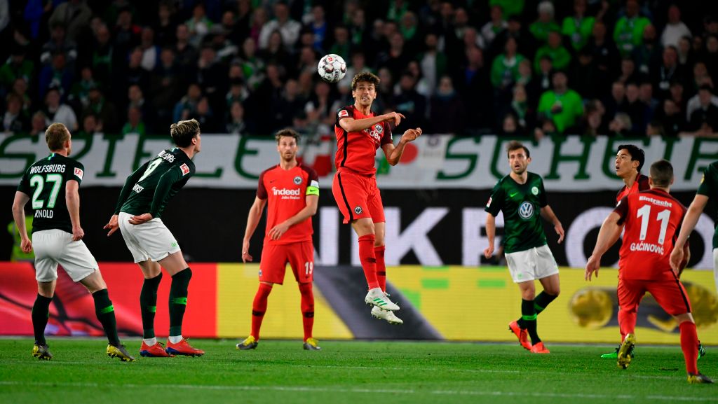 赛中占据主 赛中占据主