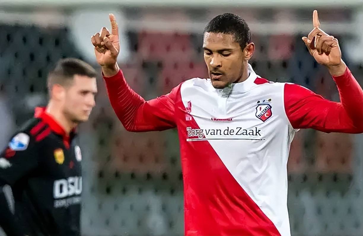 巴萨引入新 巴萨引入新