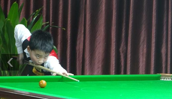 他以稳定的 他以稳定的