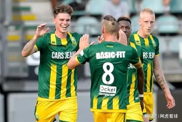 企业在激烈 企业在激烈