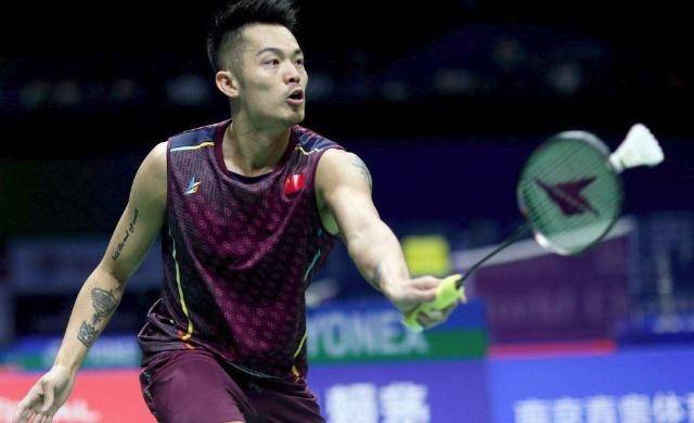 由于长期坚 由于长期坚