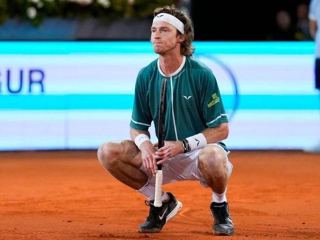 今年的比赛 今年的比赛