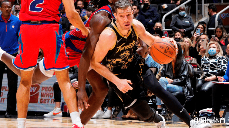 现代足球不 现代足球不