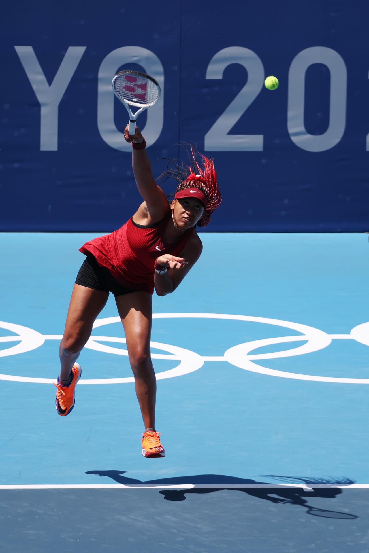 恰好填补了 恰好填补了